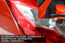 实拍广汽丰田雷凌1.8L