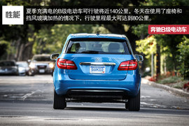 2015款奔驰B级电动车海外试驾实拍