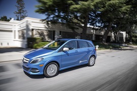 2015款奔驰B级电动车海外试驾实拍