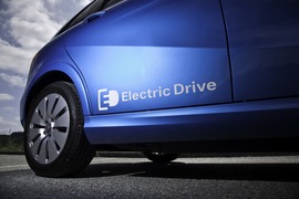 2015款奔驰B级电动车海外试驾实拍