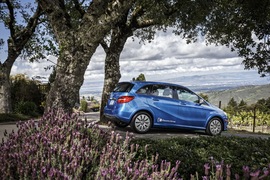 2015款奔驰B级电动车海外试驾实拍