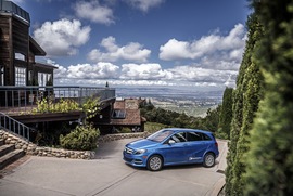 2015款奔驰B级电动车海外试驾实拍