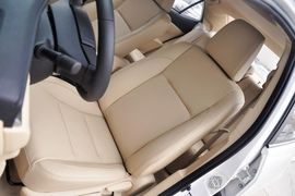 2014款丰田卡罗拉1.6L
