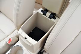 2014款丰田卡罗拉1.6L