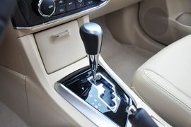 2014款丰田卡罗拉1.6L