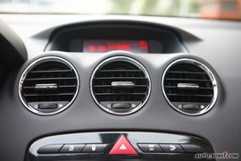 2009款标致308CC试驾