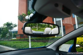 2009款标致308CC试驾