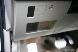 2009款标致308CC试驾