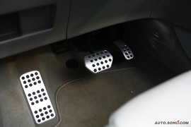 2009款标致308CC试驾