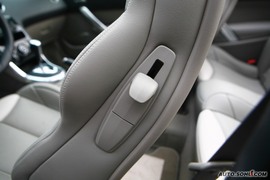 2009款标致308CC试驾