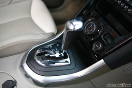 2009款标致308CC试驾