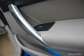 2009款标致308CC试驾