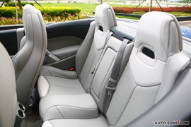 2009款标致308CC试驾