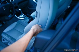 2009款标致308CC试驾