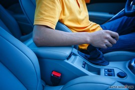 2009款标致308CC试驾