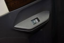 2015款本田奥德赛2.4L至尊版