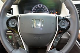 2015款本田奥德赛2.4L至尊版