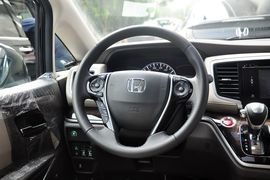 2015款本田奥德赛2.4L智享版