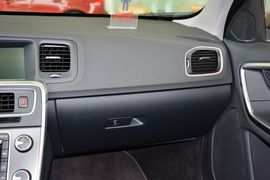 2015款沃尔沃V60
