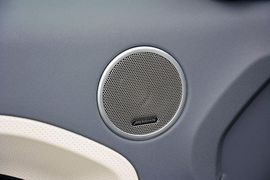 2015款揽胜极光2.0T