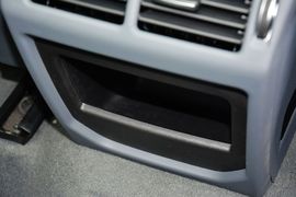 2015款揽胜极光2.0T