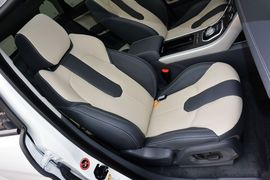 2015款揽胜极光2.0T