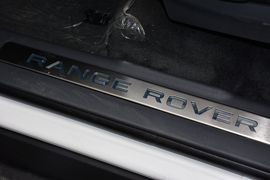 2015款揽胜极光2.0T