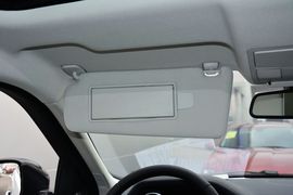 2015款揽胜极光2.0T