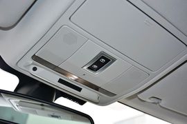 2015款揽胜极光2.0T