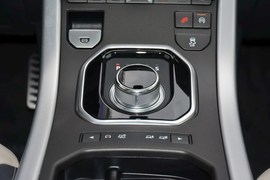 2015款揽胜极光2.0T