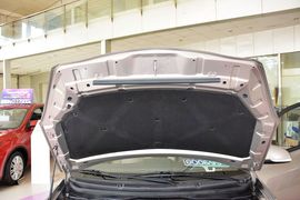 2012款长安悦翔V5