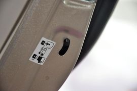 2012款长安悦翔V5
