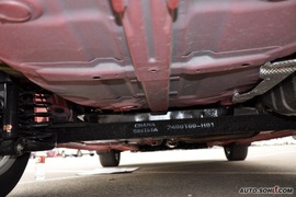 2009款长安悦翔三厢自动尊贵版