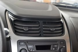 2013款雪佛兰赛欧1.2时尚幸福版