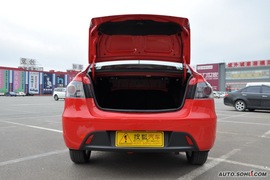 2009款长安悦翔三厢自动尊贵版