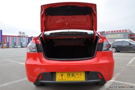 2009款长安悦翔三厢自动尊贵版