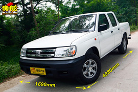 2009款锐骐皮卡汽油版试驾