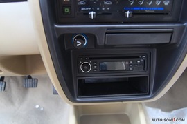 2009款锐骐皮卡汽油版试驾