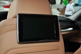 2013款宝马730Li豪华型