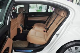2013款宝马730Li豪华型