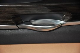 2013款宝马730Li豪华型