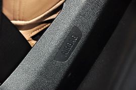 2013款宝马730Li豪华型
