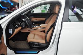 2013款宝马730Li豪华型