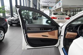 2013款宝马730Li豪华型