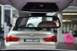 2013款宝马730Li豪华型