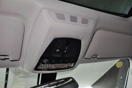 2013款宝马730Li豪华型