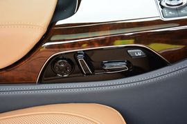 2014款奥迪A8L