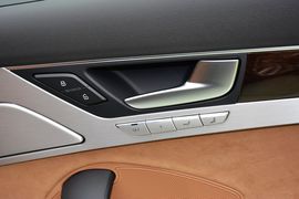 2014款奥迪A8L