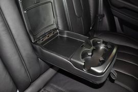 2015款揽胜极光2.0T