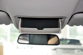 2015款揽胜极光2.0T